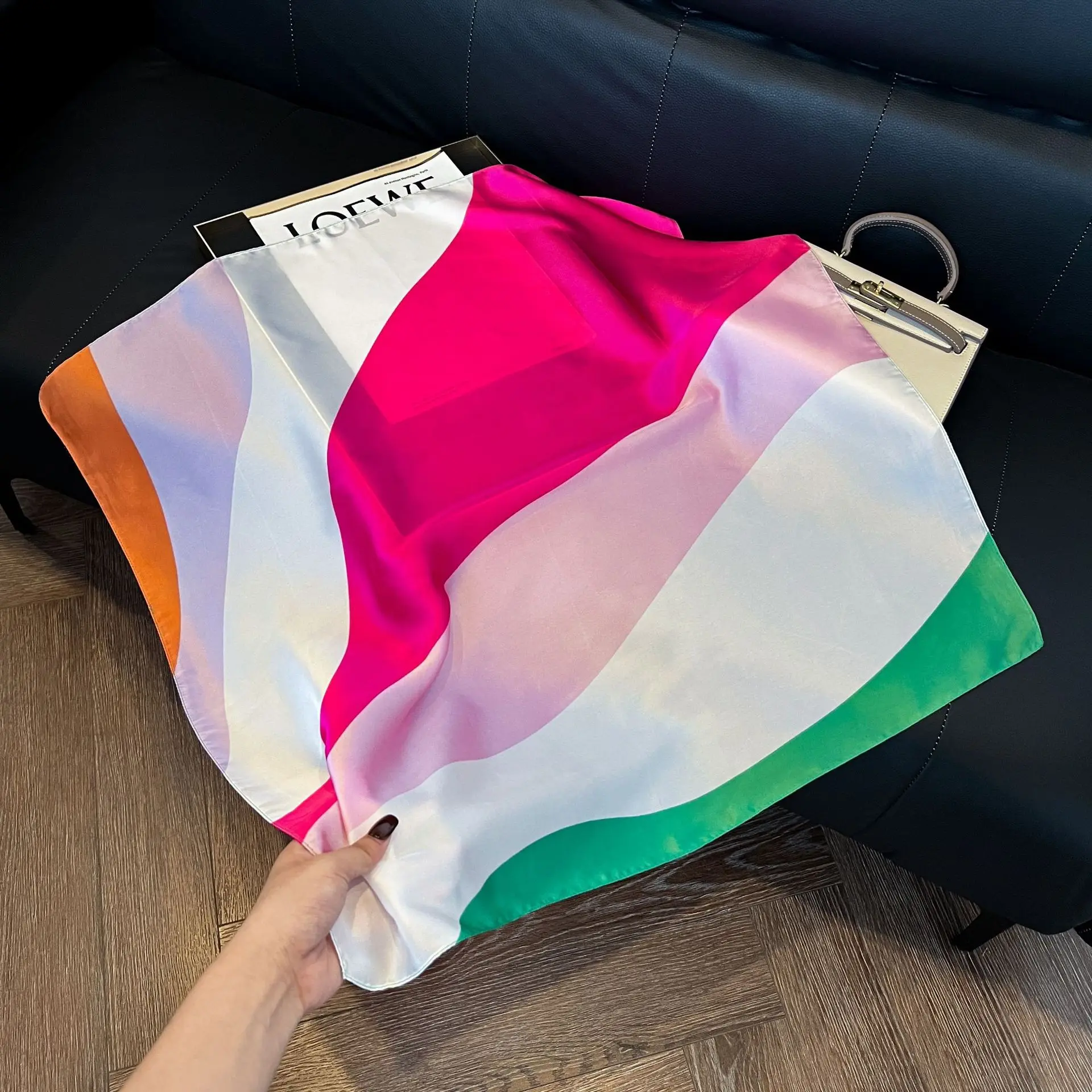 

Роскошный женский квадратный шарф 70*70 см, мягкий атласный платок с цветочным принтом, платок, банданы для волос, узкий галстук, хиджаб, шали