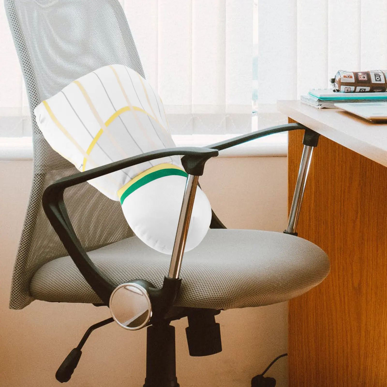 

Подушка для бадминтона: мягкая, удобная, с мультяшным дизайном, для офиса, спальни, в качестве реквизита для фотосъемки, домашнего декора, в форме воланчика, с наполнителем