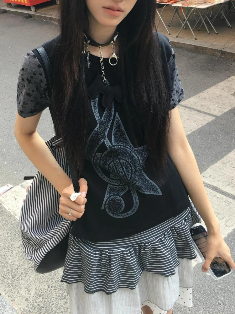 

Deeptown Black Graphic Women T-Shirts Y2k White Punk Vintage Short Sleeve Japanese Fashion Tees Star Print Loose Casual Grunge