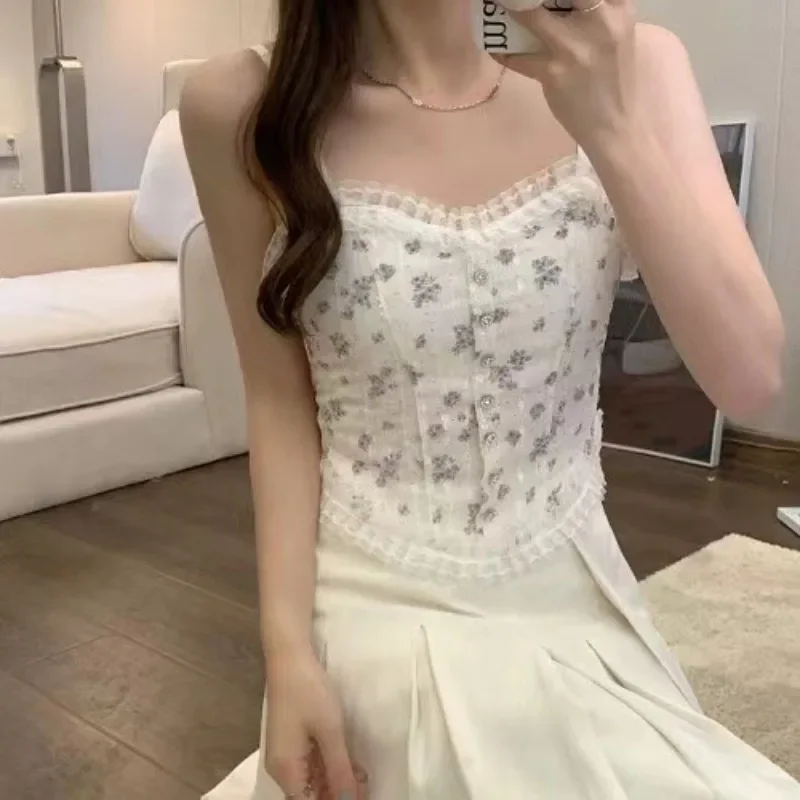 KUCLUT Lace Corset-style Straps Elegant and Seductive Sexy Style Inner or Outer Layer Embroidered Back Detail