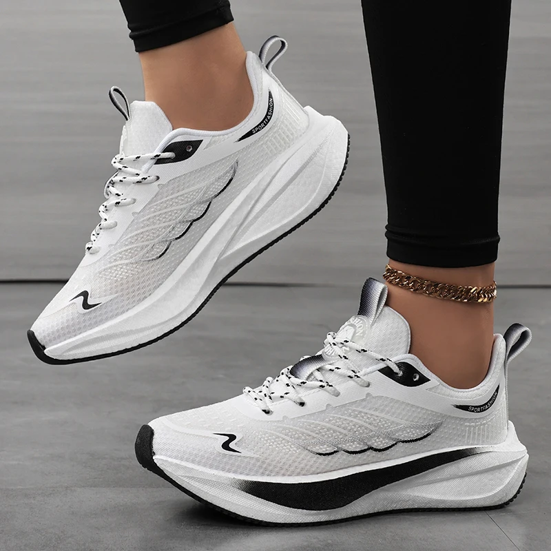 

Street Style Men Mesh Sport Sneakers Breathable Fashion Outline Lightweight Daily Leisure Outdoor Shoes