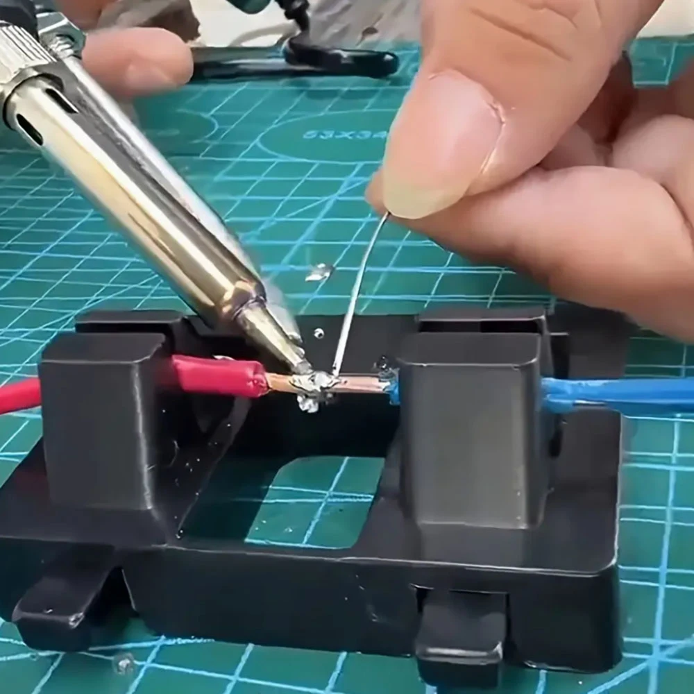 Penjepit Meja Las yang Dapat Disesuaikan, Perlengkapan Kawat Las, Braket Pengisap untuk Pematrian Motherboard, Alat Pematrian