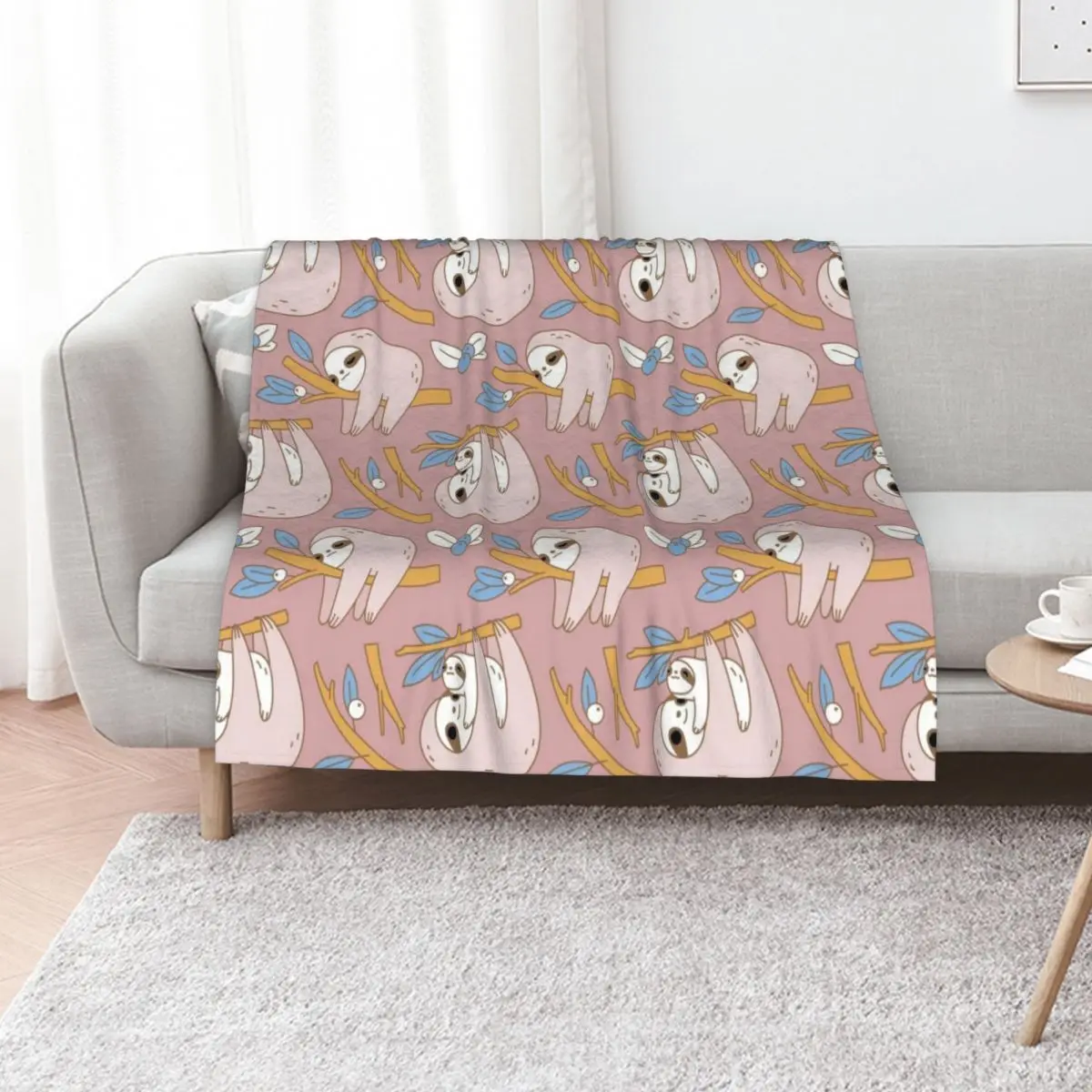 

Sloth Pattern in Pink Throw Blanket Sofa Quilt Decorative Throw Summer Beddings Bed Fashionable Blankets