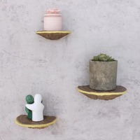 3Pcs/set Hanging Mushroom Wall Shelf Realistic Hand-painted Simulation Mushroom Pendant Decorative Garden Mushroom Ornament