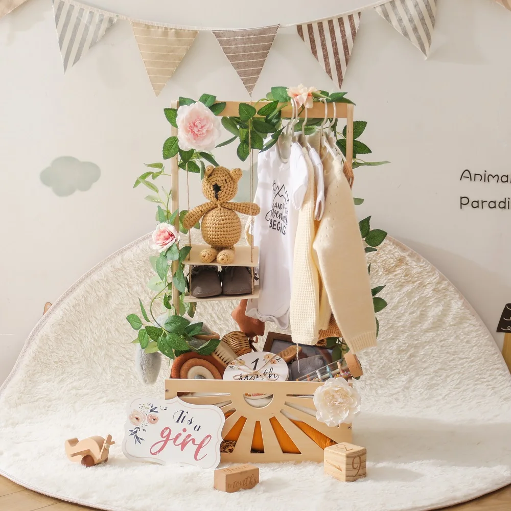 

Wooden Newborn Milestone Cards Photography Prop Baby Basket Adjustable Handle Garland Portable Storage Crate Baby Shower Hamper