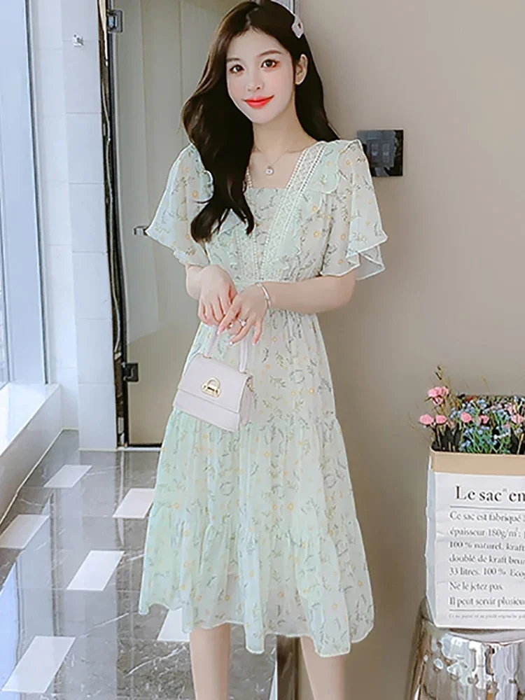 

Женское шифоновое платье с цветочным принтом, кружевное повседневное пляжное платье миди с квадратным вырезом и оборками, корейское элегантное платье, лето 2024