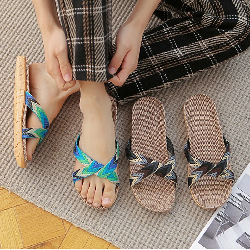 

A Pair Of Linen Slippers - Suitable For Women For Summer Use For Indoor Home Office, And Floor-Wearing Handmade Slippers