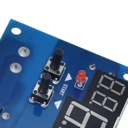 Three Screen Display Digital Temperature Controller High Sensitivity Sensor Precise Threshold Settings Stable Operation