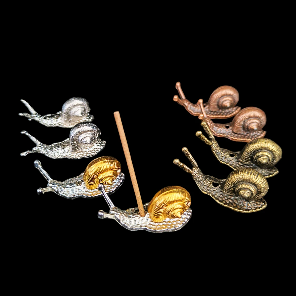 Lovely Mini Snail Incense Holder Metal Sandalwood Line Stick Incense Burners Small Desk Home Decor Ornaments