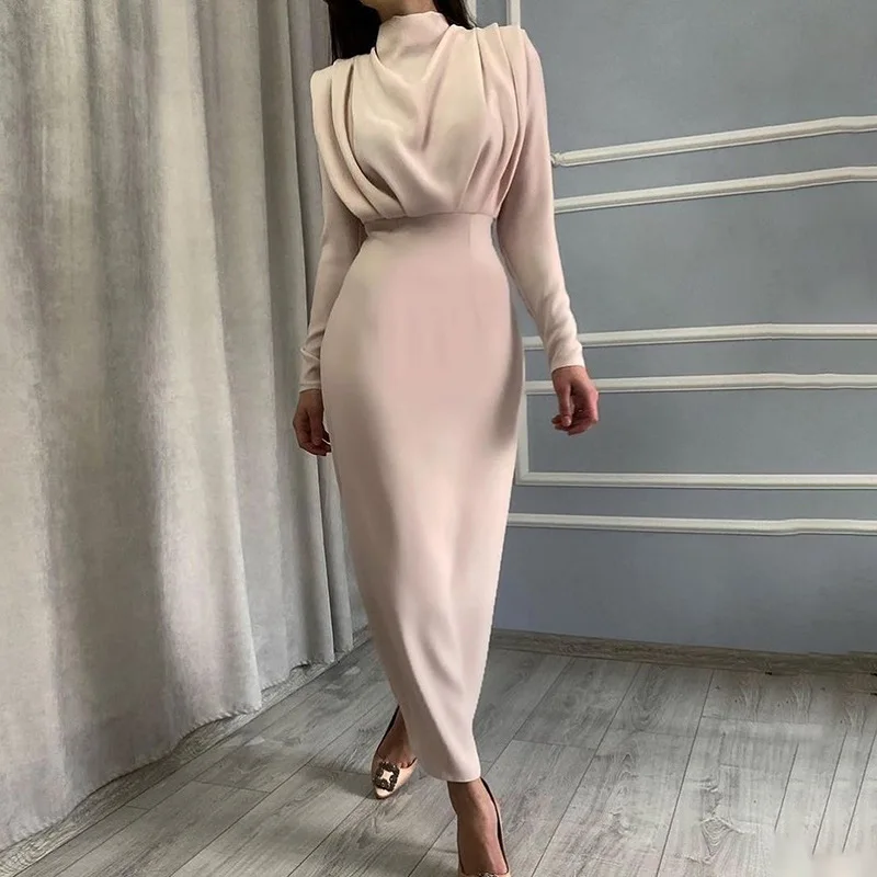 Waist-Tight Solid Color Long-Sleeve Dress