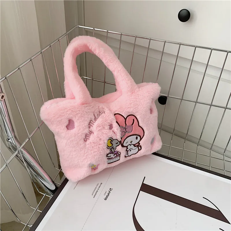 サンリオキャラクターぬいぐるみバックパックセット - シナモロール クロミ ハローキティ マイメロディ かわいいショルダーバッグ 女性用 かわいいメイクアップ