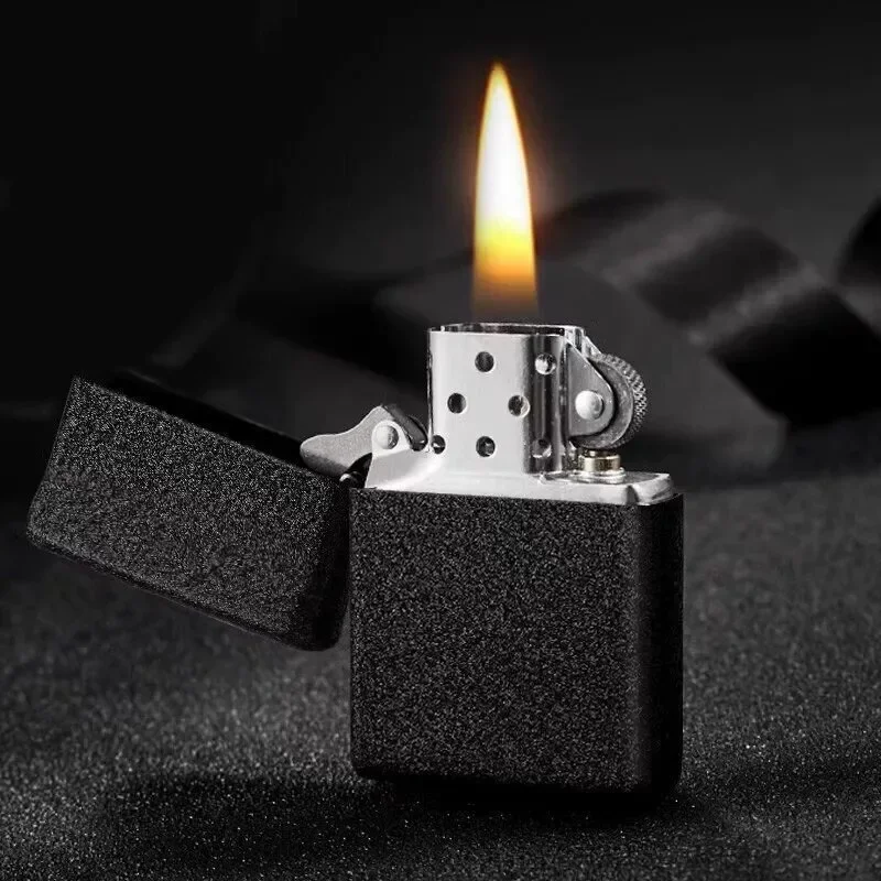Retro1941 Style Kerosine Lighter,Matte Black Brass Shell Engraved Lighter,Wear-resistant Anti-slip Pocket Smoking Tool Wholesale