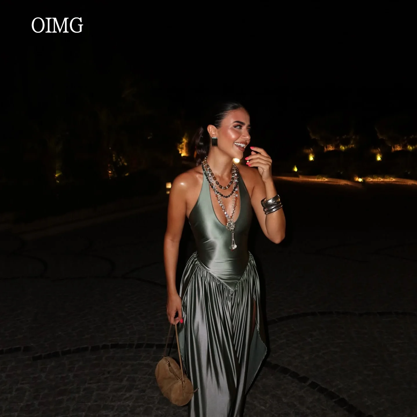 

OIMG Sexy V Neck A Line Prom Gowns Sleeveless Backless Party Gown Side Slit Floor Length Evening Dress платье Customized