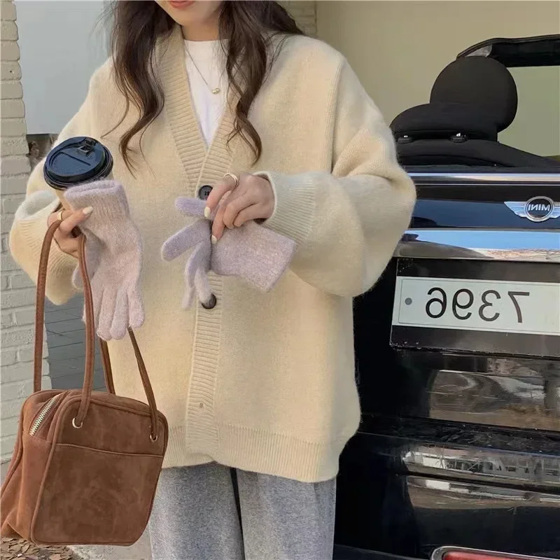 Women Solid Full Sleeve Sweaters Loose Casual Coats V Neck Knitted Thick Cardigan Single Breasted Autumn Winter Splice