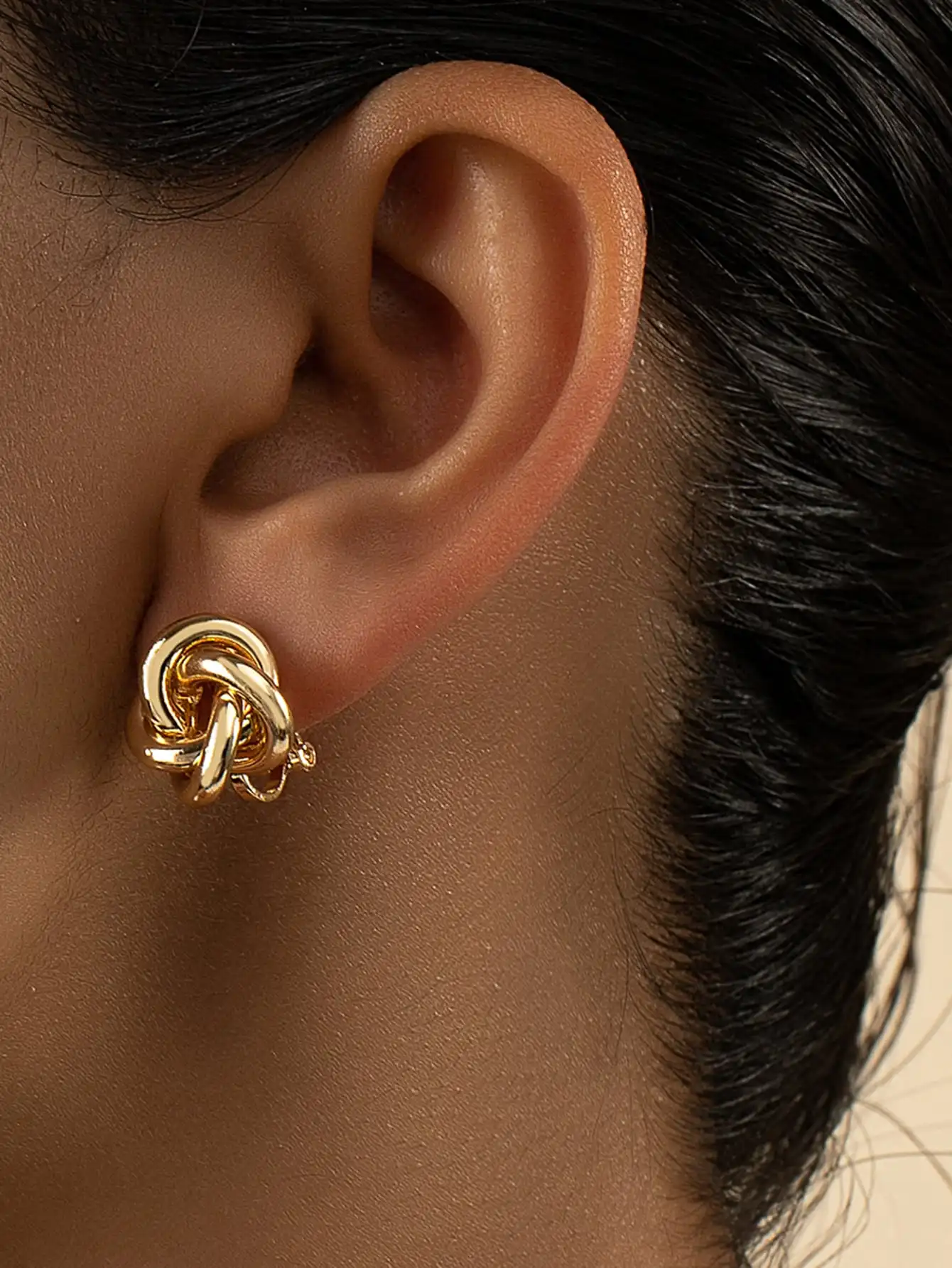 

Gold Twisted Knot Stud Earrings - Minimalist Geometric Design for Everyday Wear