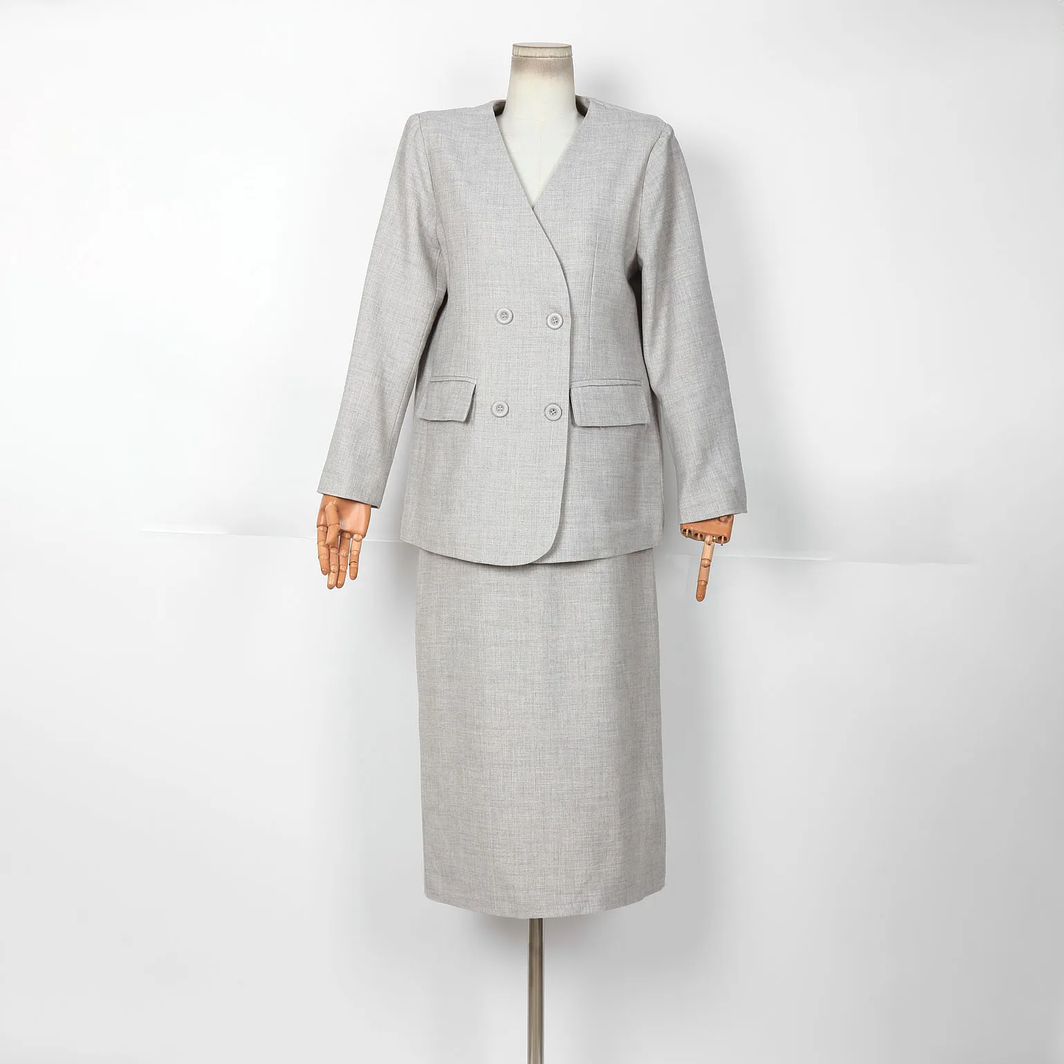 

2025 Spring Women's Light Gray Double-Breasted Blazer And Midi Skirt Set Elegant Office Lady Suit Fashion Formal Outfit
