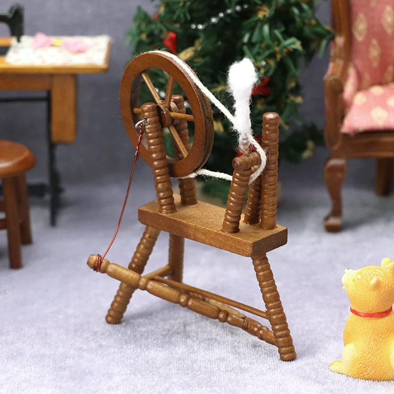 1:12 Scale Dollhouse Miniature Hand Reeling Machine Wooden Spinning Wheel Retro Mini Spinning Wheel Brown