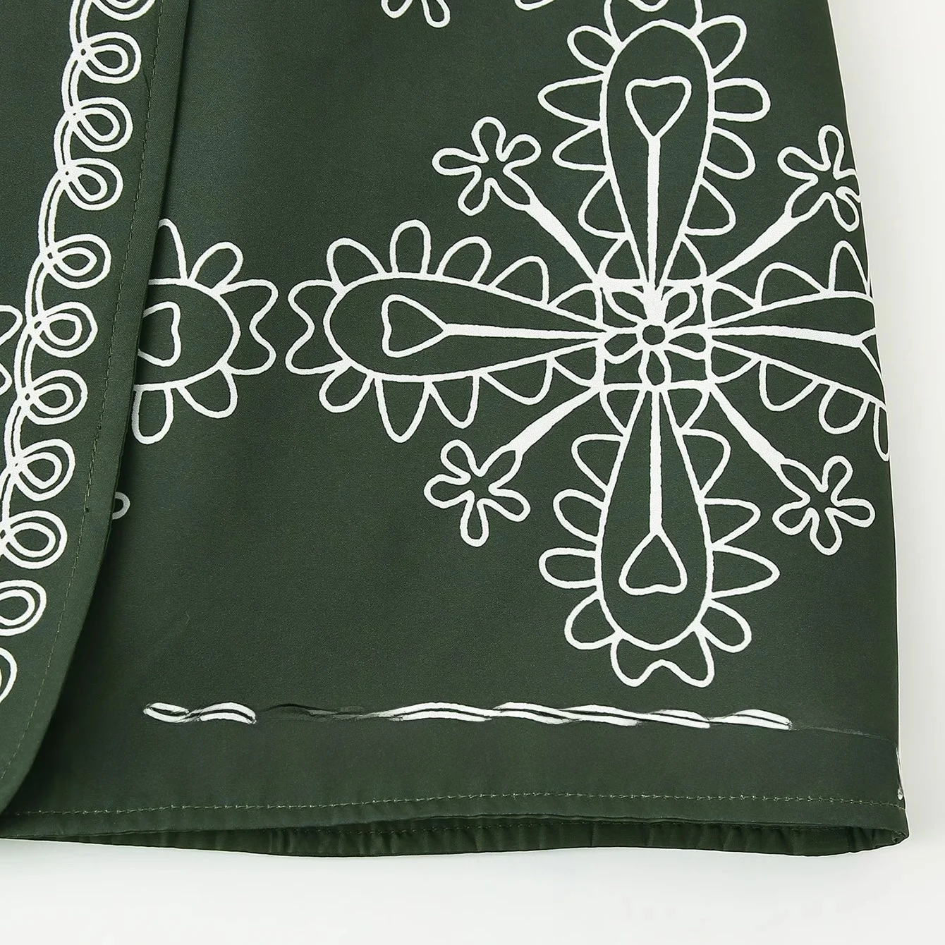 

ZBZA Осенняя новая модная повседневная юбка с запахом и принтом, женская одежда, универсальный дизайн, юбка трапециевидной формы из полиэфирного волокна