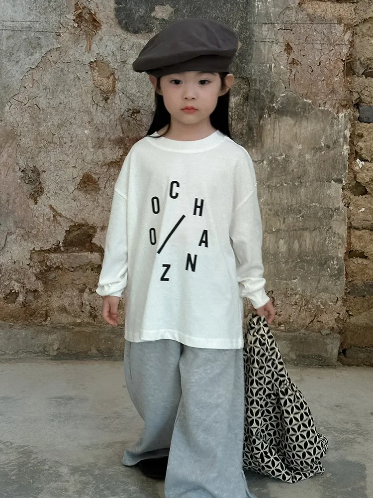 

Children Letter Printed T-shirt 2024 Autumn New Korean Fashionable Printed Long Sleeved Round Neck Top