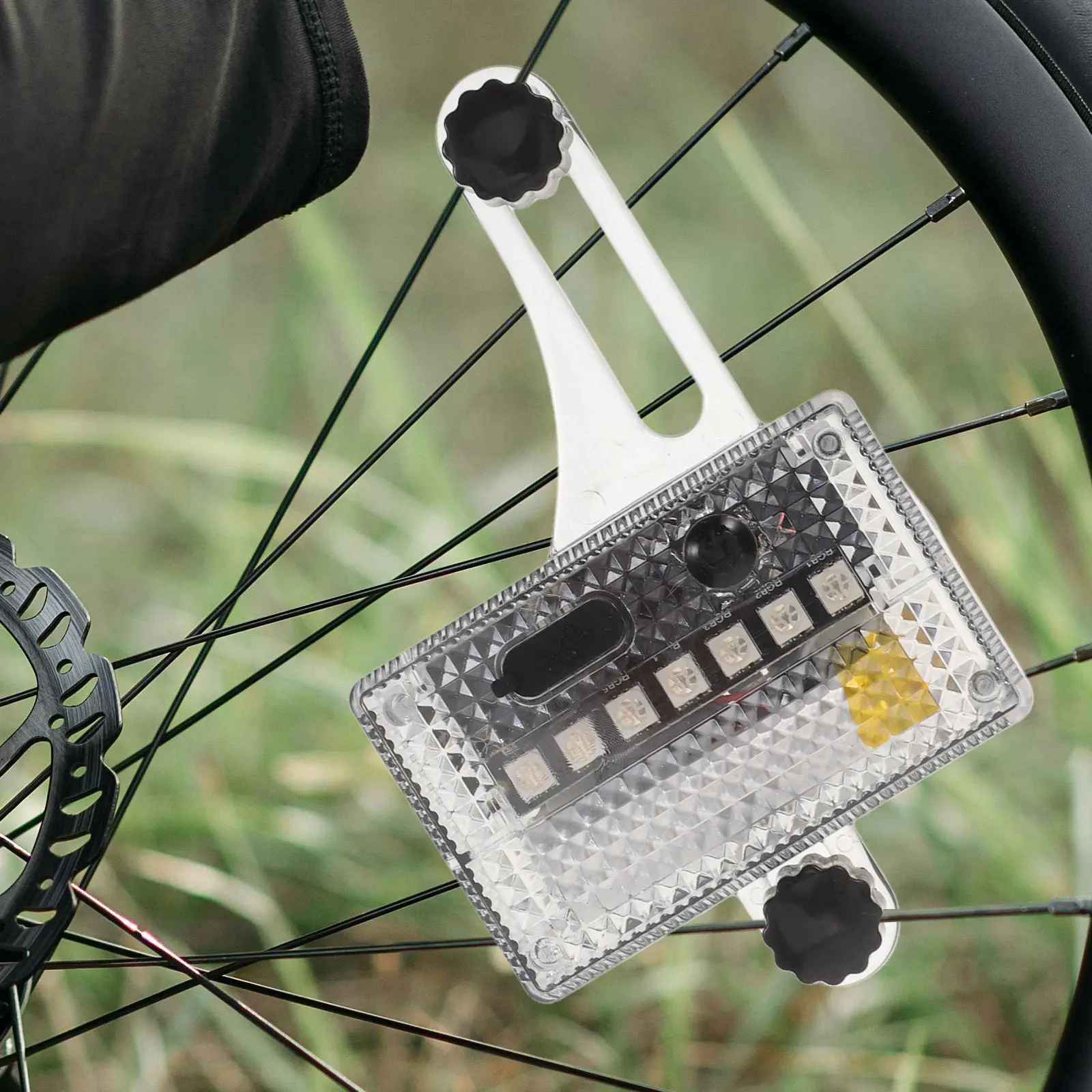 

30+Patterns Led Bike Wheel Lights For Night Riding Dynamic Multicolor Flashing Safety Bike Tire Lamps Easy Install Waterproof