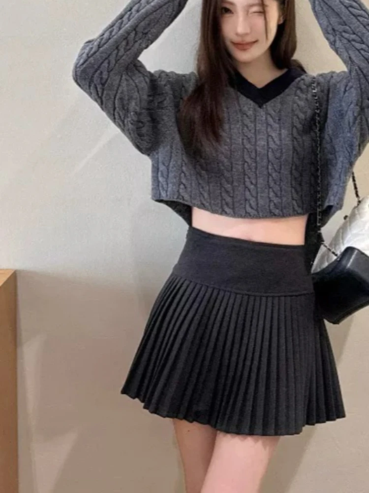 Preppt Style Women Fashion A-line Skirt New Autumn Winter Pleated Short Casual Jupe French All Match Elelgant Skirts