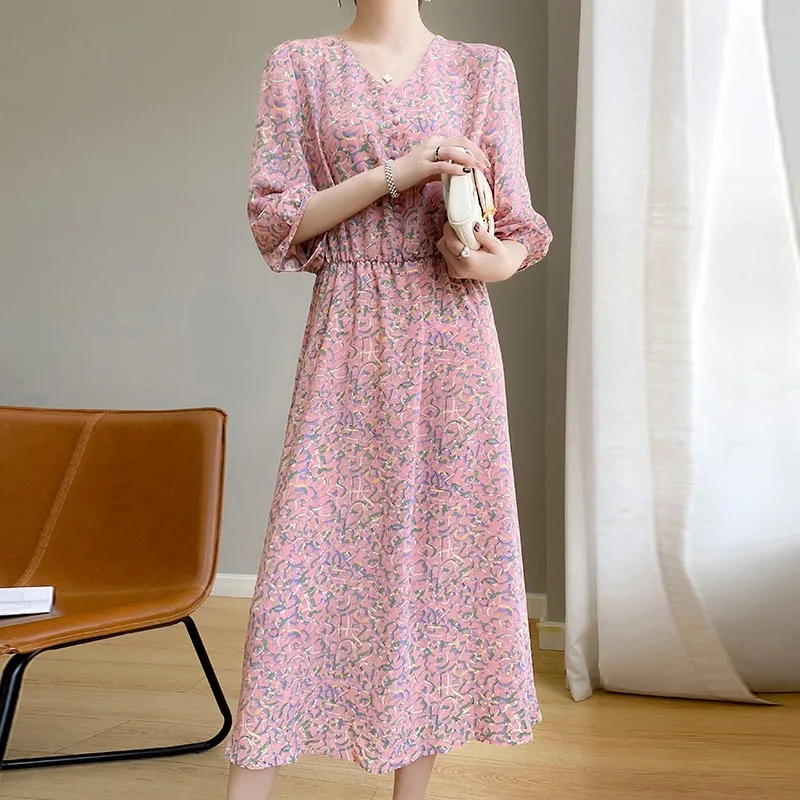 Ele Acétate Satin Dr Femme Été 2025 Nouvelle jupe mi-longue amincissante à la taille avec décolleté en V confortable longue Sve Floral...