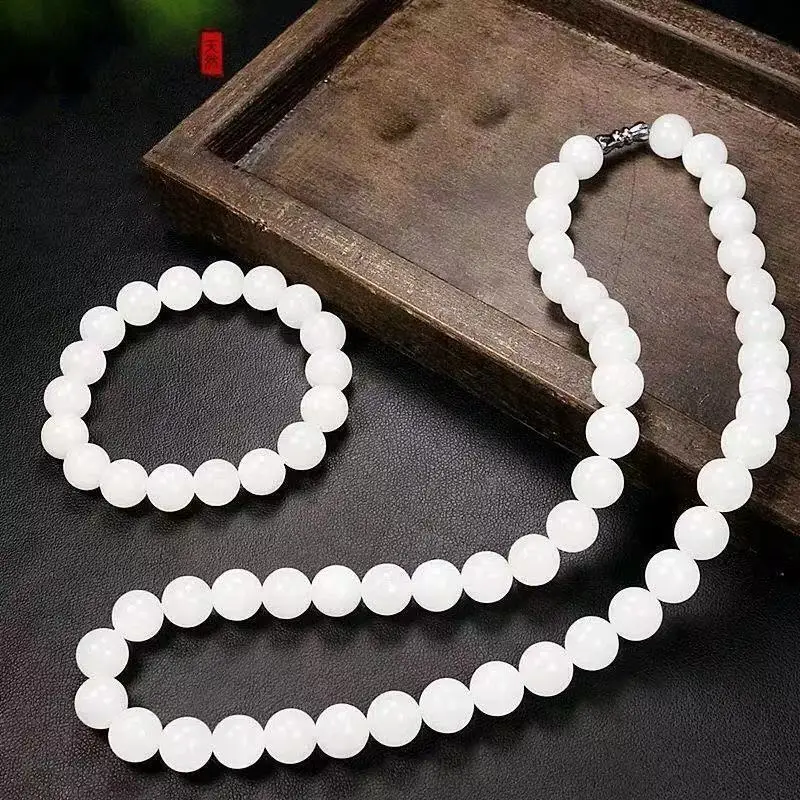 Chinese natural jade jade jewelry bracelet set gift necklace bracelet