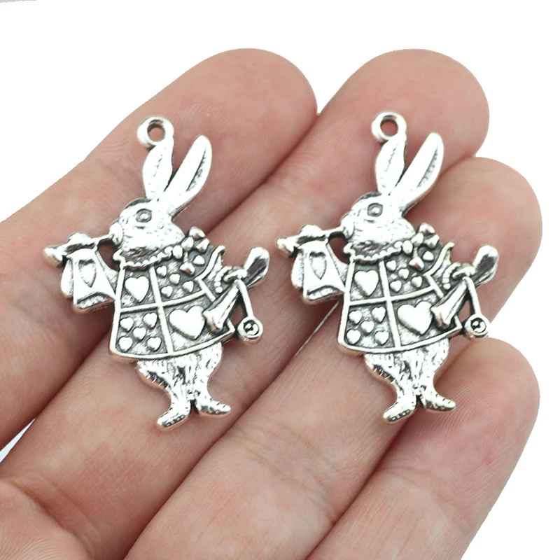 High Quality 20 Pieces/Lot 25mm*36mm Antique Silver Plated Trumpeting Rabbit Alice In Wonderland Charms