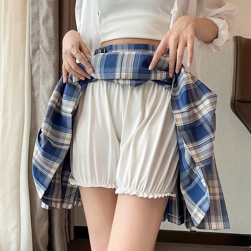 Anti Exposure Safety Short Pants Women Expertly Crafted for Skirt Loose Pumpkin Pant JK Lolita Girls Cute White Bud Short Pants
