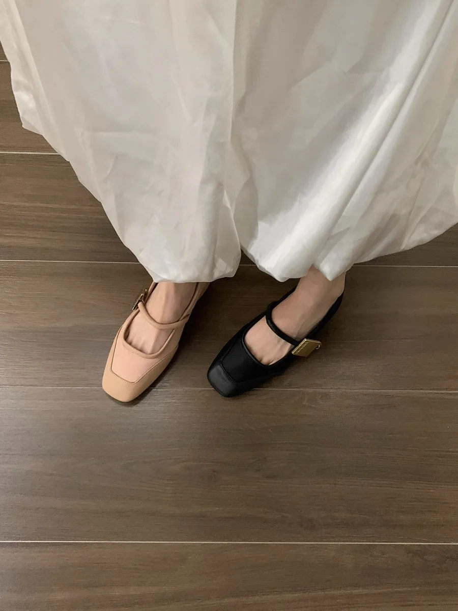 أحذية ماري جين النسائية على الطراز الفرنسي أنيقة باللون الوردي ماري جين أحذية باليه مسطحة للخريف من الجلد الناعم