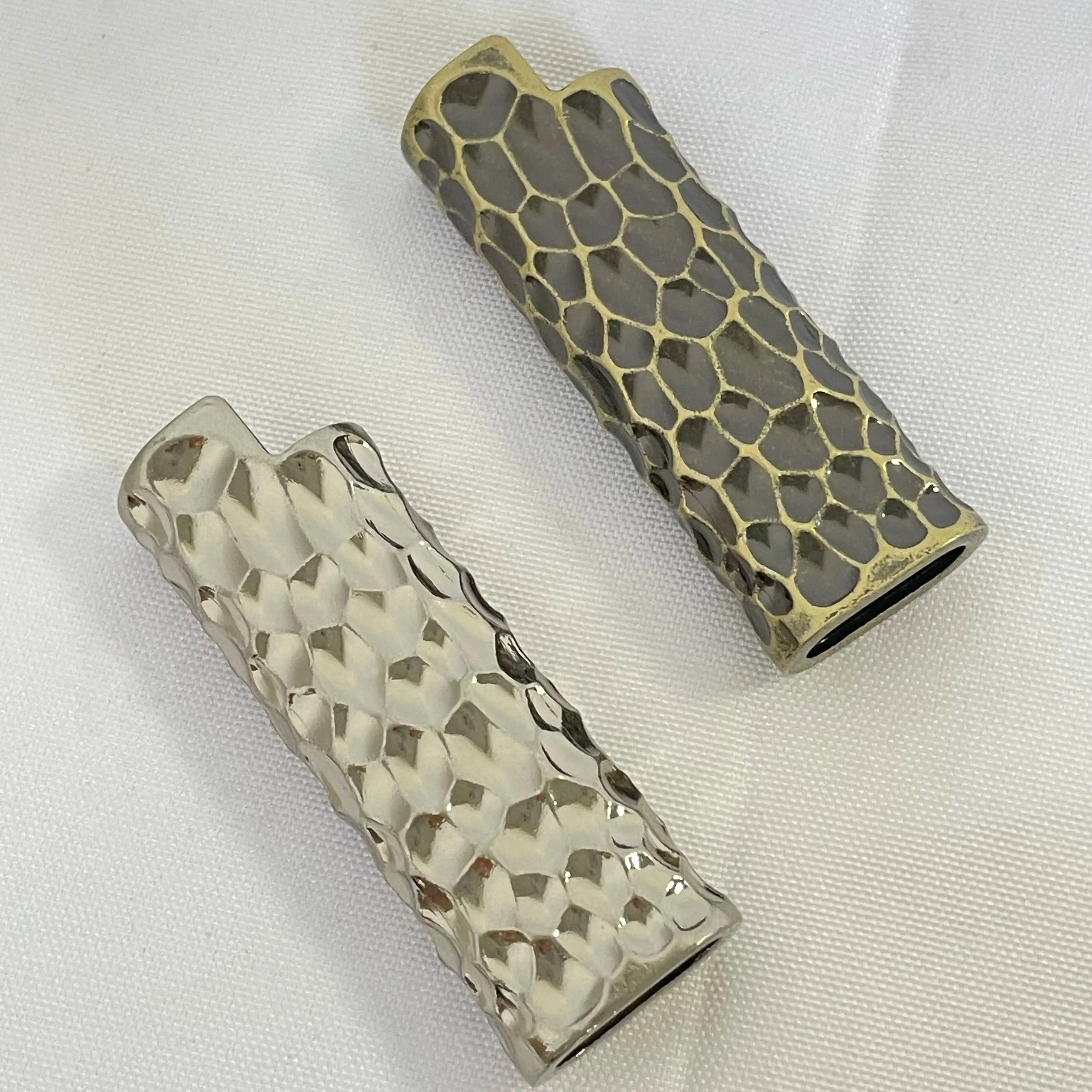 Vintage Hammered Texture Meteorite Style BIC J6 Lighter Cover – Metal Look, Scratch Resistant, Unique Trendy Design