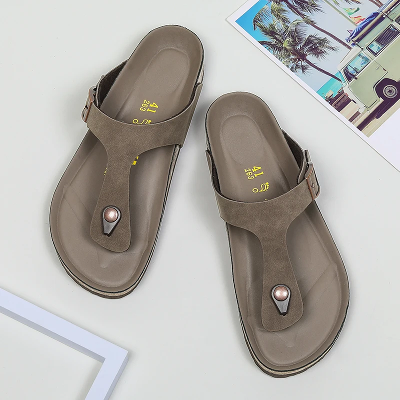 2024 New Italian Leather Flip-flops for Men Cool Beach Summer Shoes Hotel Slippers Man Big Size 46 Light Flats Luxe Men\'s Shoes