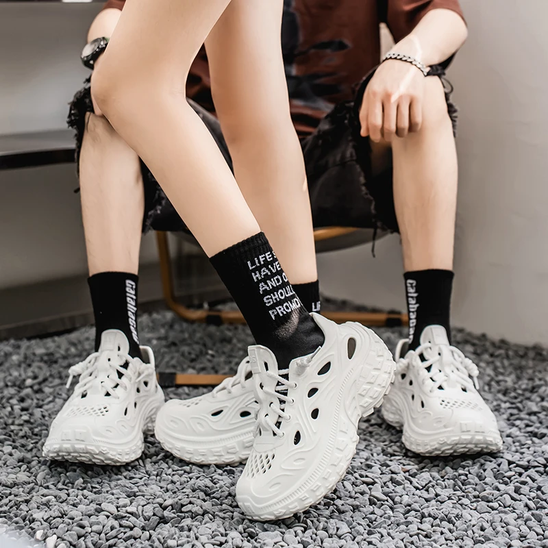 New Fashion Breathable Garden Shoes Summer Couple Sandals Non-slip Thick Bottom Men\'s Sandals Outdoor Baotou Beach Men\'s Shoes