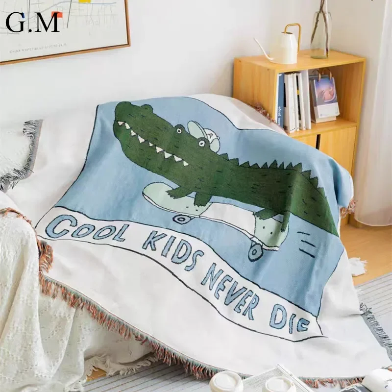 Cartoon Crocodile Sofa Throw Blanket Casual Woven Nap Blankets Portable Picnic Blanket Outdoor Camping Mat Wall Hanging Tapestry