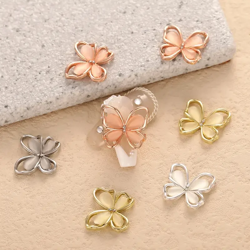 Diamantes de imitación de aleación 3D para decoración de uñas, 10 piezas, mariposa hueca, joyería artística de lujo, superpurpurina, accesorios para uñas