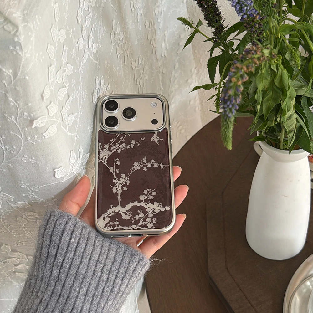 Elegantes Braun mit weißem Blumenmuster, stilvolle Hülle für iPhone 17, 16, 15, 14, 17 Pro Max 13, galvanisierte, stoßfeste Abdeckung mit Tropfenkleber – Detail 5