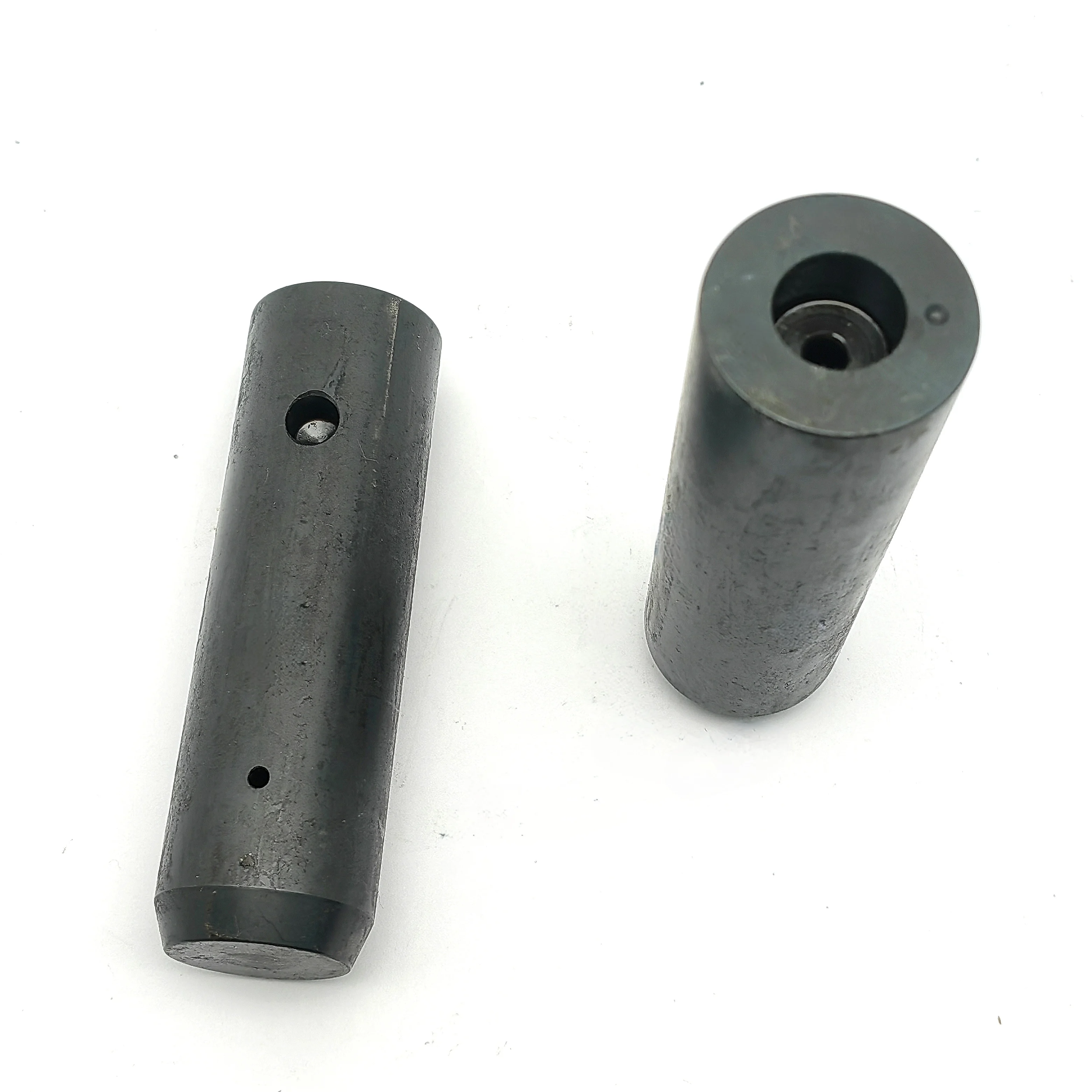 Linde Forklift Bolt / Special Fastener 0039122022 | High-Strength Mounting Bolt