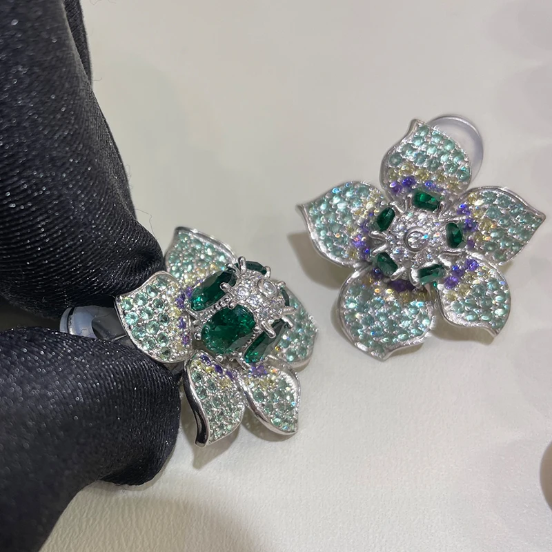 French 100 Emerald high carbon diamond zircon earrings silver needle not allergic girl earrings temperament banquet，with box