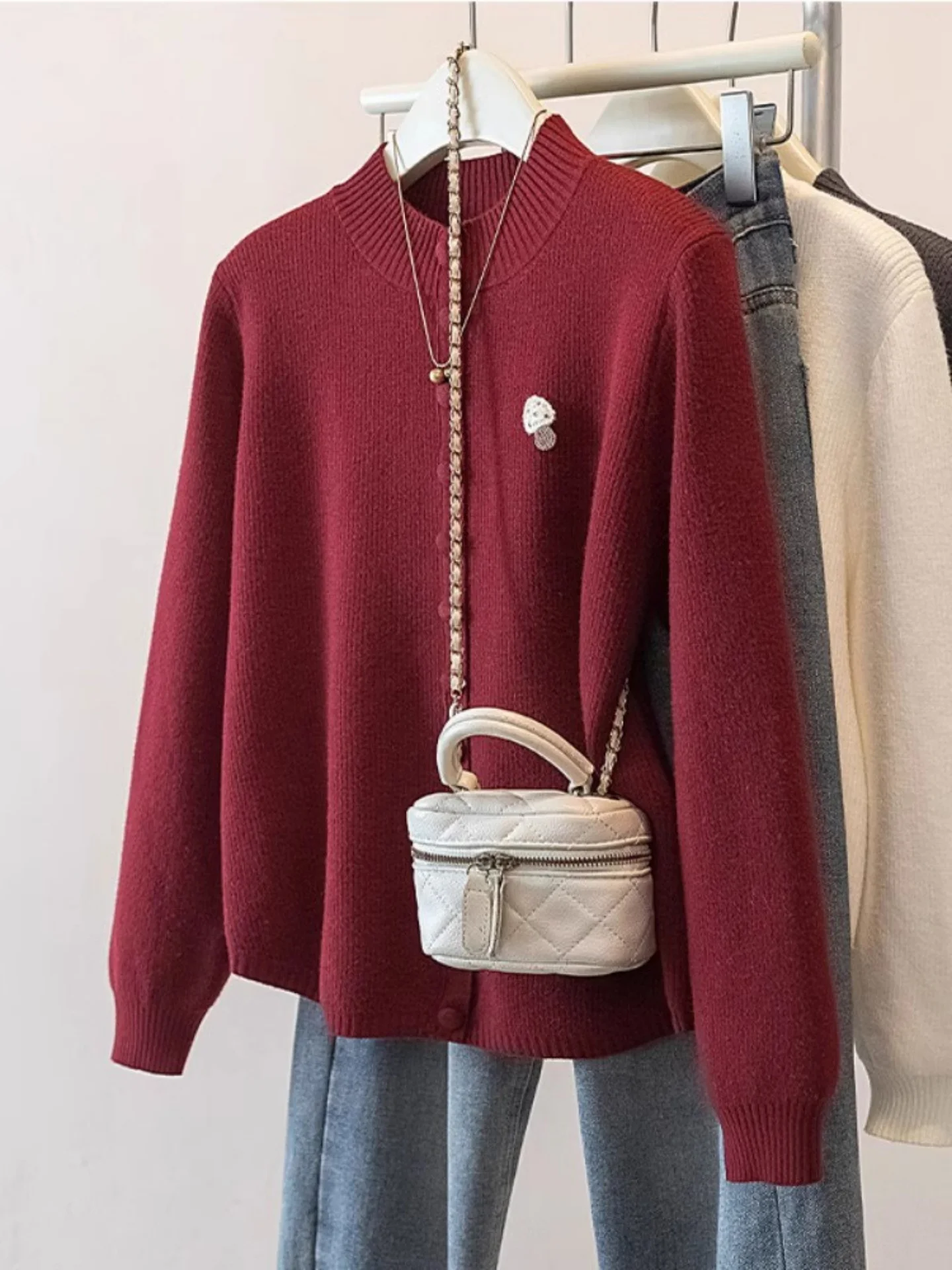 

Винно-красный вязаный свитер с длинными рукавами, женский, свободного кроя, модный, осенне-зимний, больших размеров, повседневный, с круглым вырезом