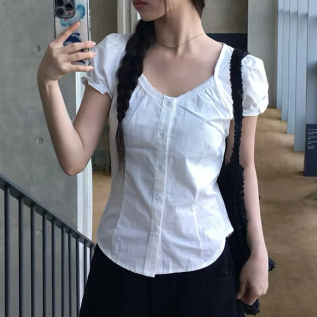 Sweet Style Women's Slim Fit Short Sleeve Shirt Summer 2025 Fashion Commute Style Regular Thickness Pure Color Button Closure