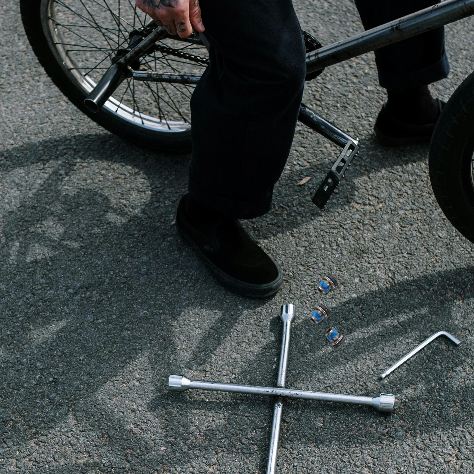 Bike Bottom Bracket Screw Crankset Replacement Aluminium Alloy Durable Wear Resistant Easy Installation Mountain Bike Crank Arm