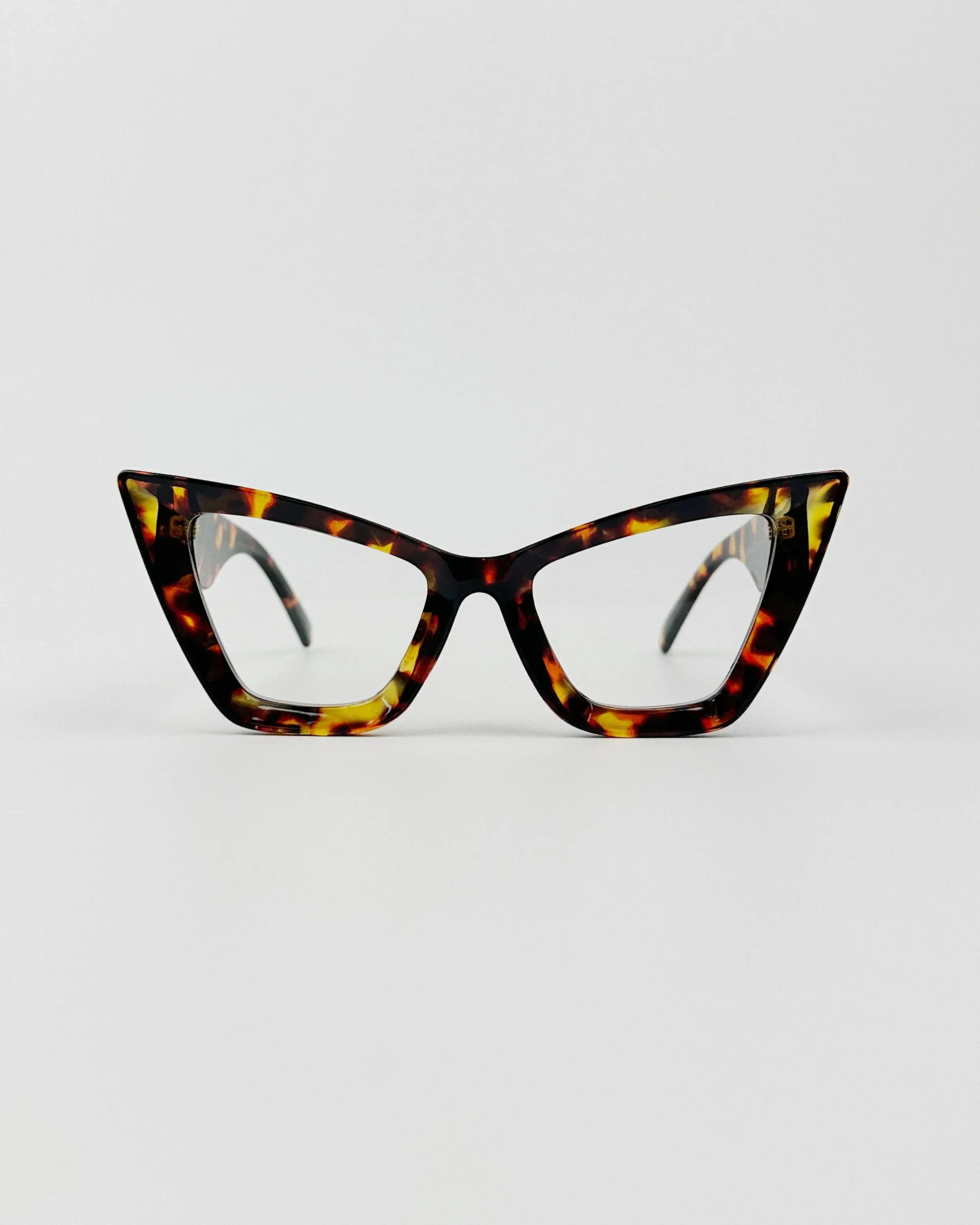 Big Triangle Cat Eyes Exagerado Glasses Frame, Plain Sunglasses, Instagram Popular, Same Côncavo Sunglasses