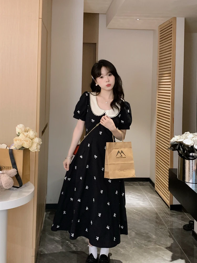 

Платье с эффектом похудения, воротником-стойкой и вышивкой, черное, для женщин, на день рождения, для повседневной носки, летнее, с коротким рукавом, из смесового полиэстера