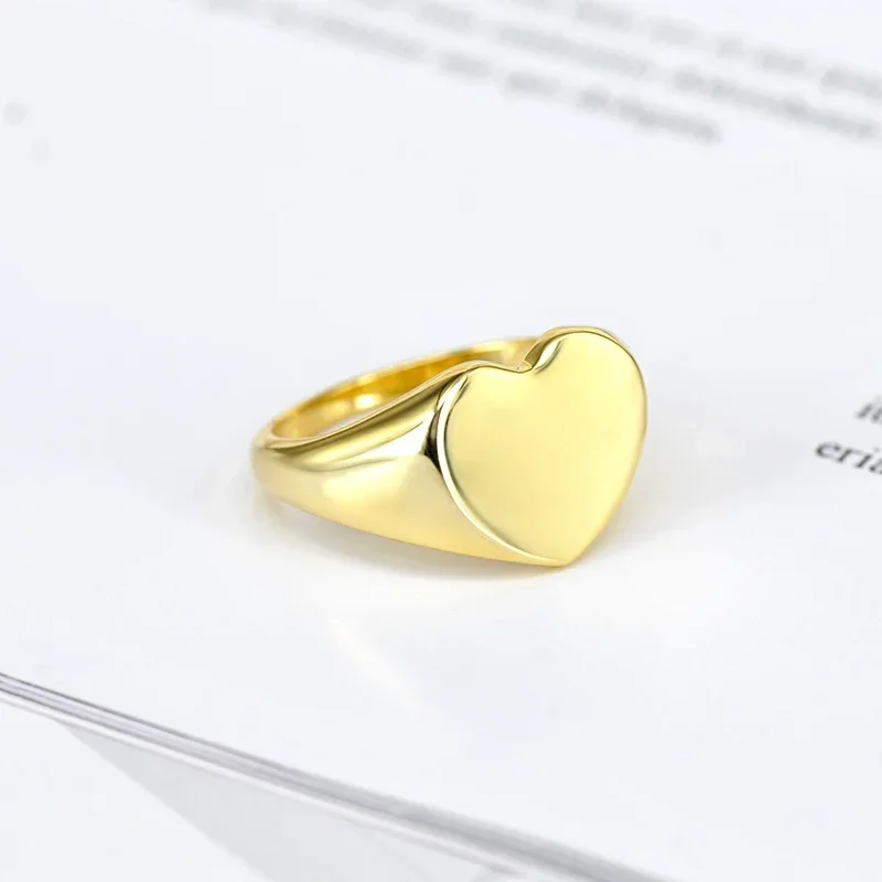 24k Gold and Silver Plating 2023 Metal Minimalist Heart Rings Fashion Jewelry Fine Simple Thick Jewelry Wedding Party Classio