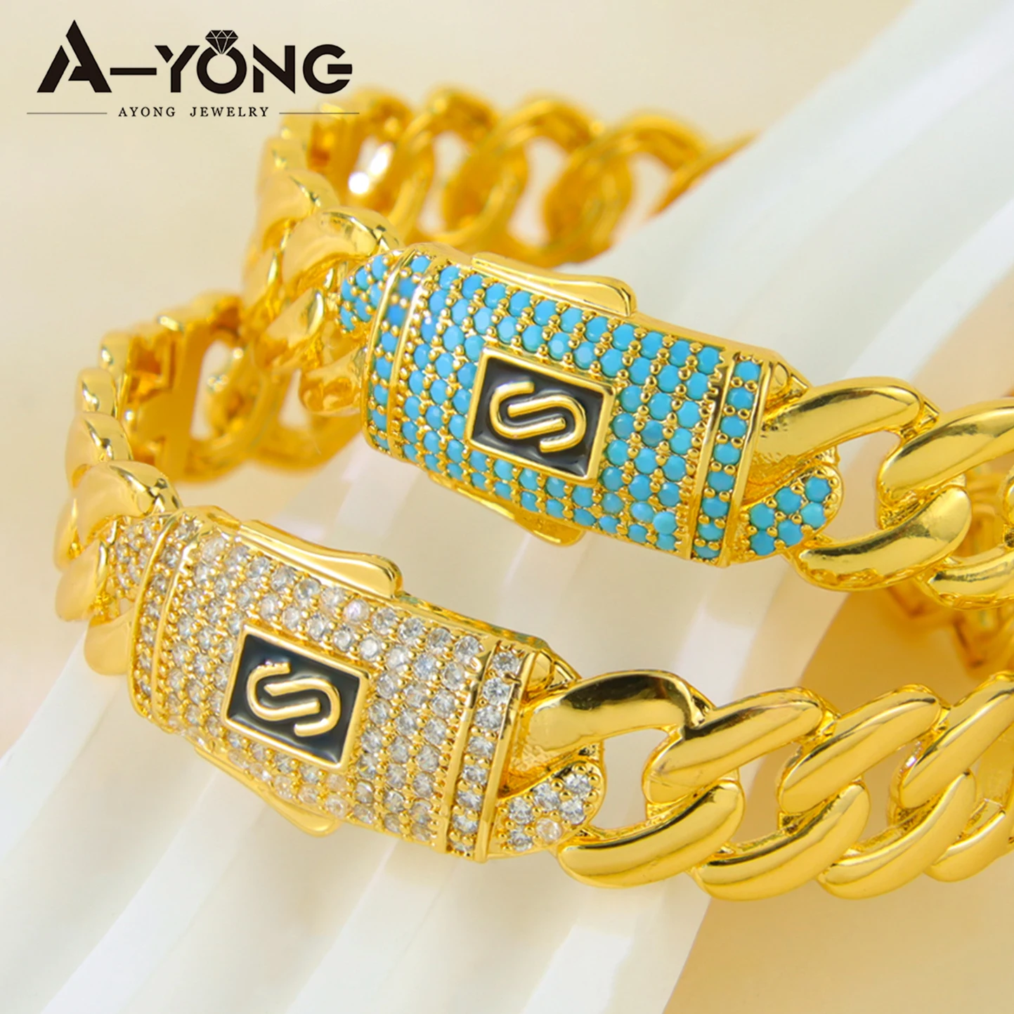 Conjunto de Joyería de Circoni - Streetwear Brand Accessories reseña y precio
