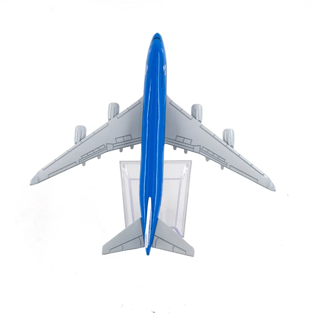 1/400 Aircraft B747 KLM Royal Dutch Airlines 16cm Alloy Plane Boeing 747 Model Toy for Collection Decoration ob11