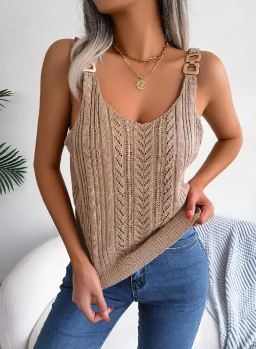 

Women's Sexy Hollow Out Slim Fit Sleeveless Suspender Knitted Top Summer Casual Metal Buckle V-Neck Hollow Top Holiday Knitwear
