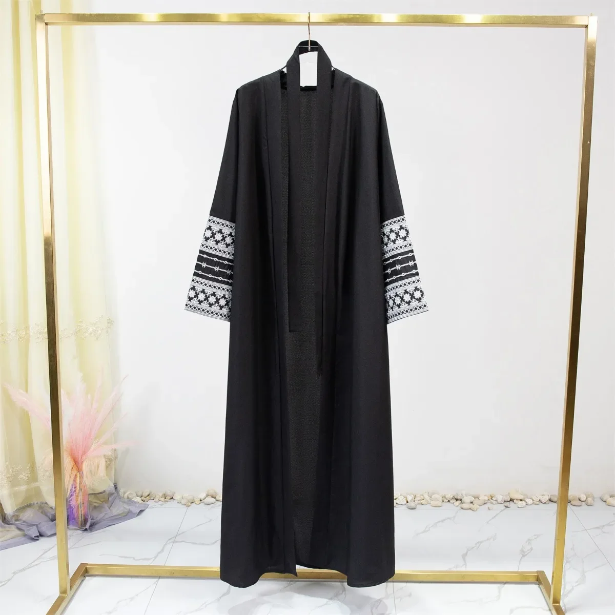 Abito lungo Abaya a maniche lunghe con apertura sul davanti ricamato, abbigliamento da donna, cardigan musulmano Abaya Out caftani Donna Jilbabs