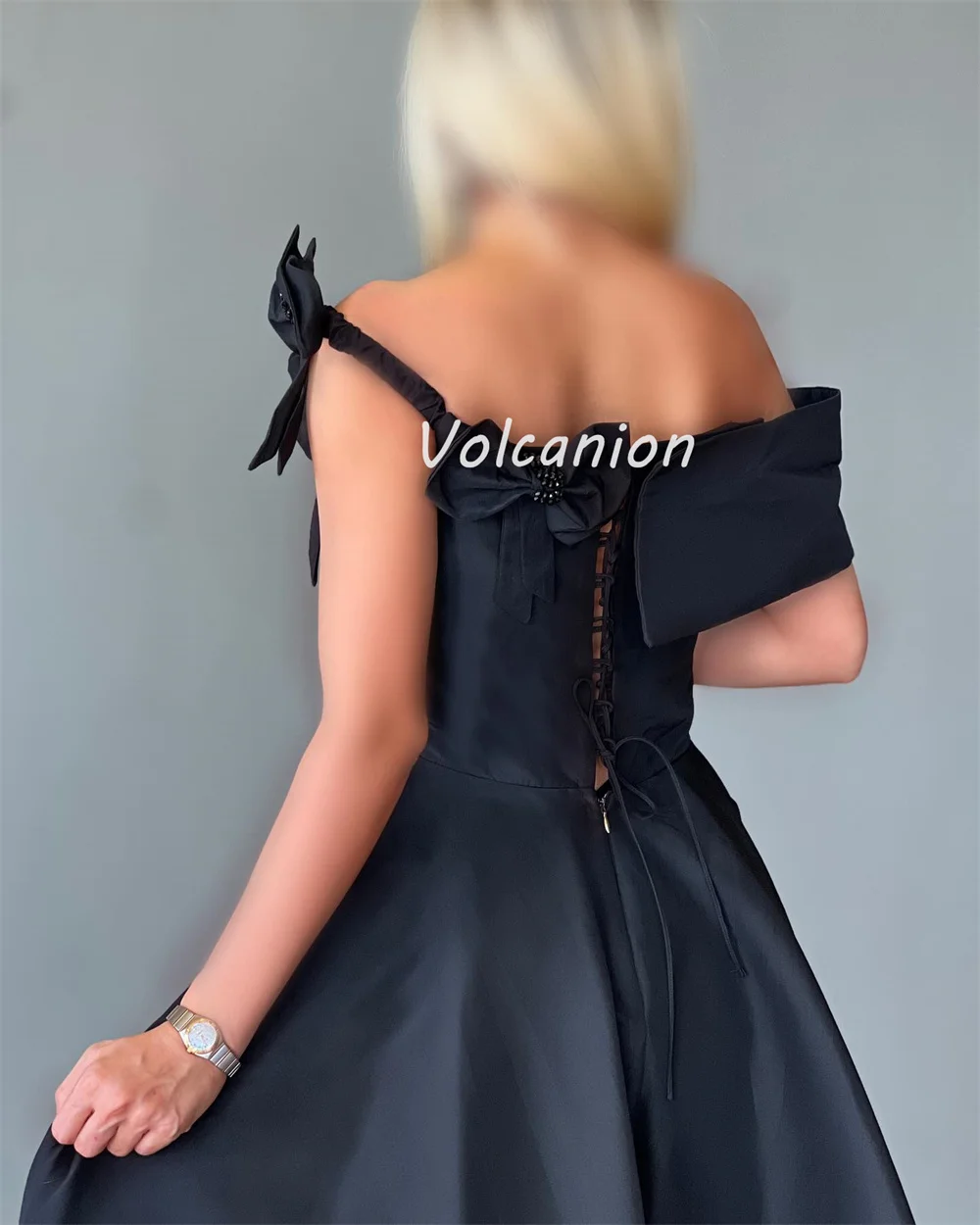 Customized Modern Style Elegant Charmeuse Beading Bow A-line Off-the-shoulder Long Dresses Bespoke Occasion Dresses Classic