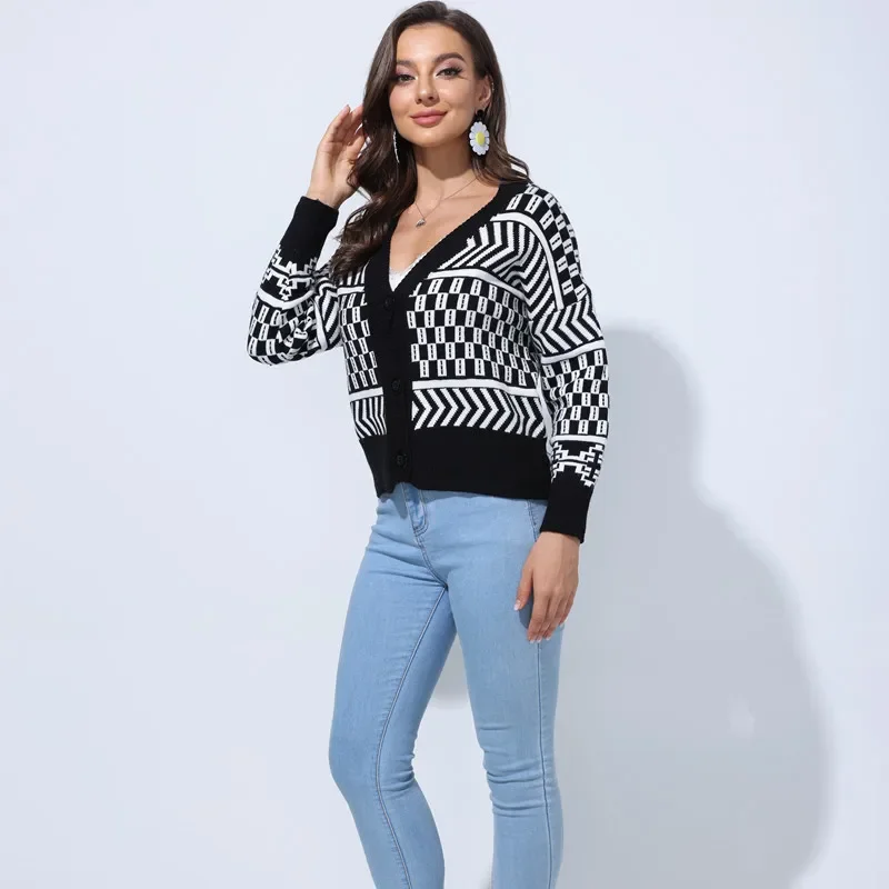 

Retro Plaid Striped Loose Leisure Knitted Cardigans Women Deep V-Neck Single Breasted Short Sweaters Autumn Winter Warm Sweaters